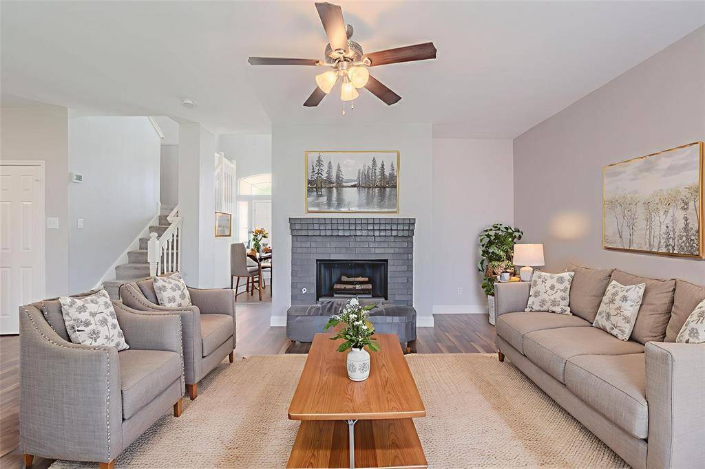 Mesquite, TX 75181,925 Clear Creek Drive