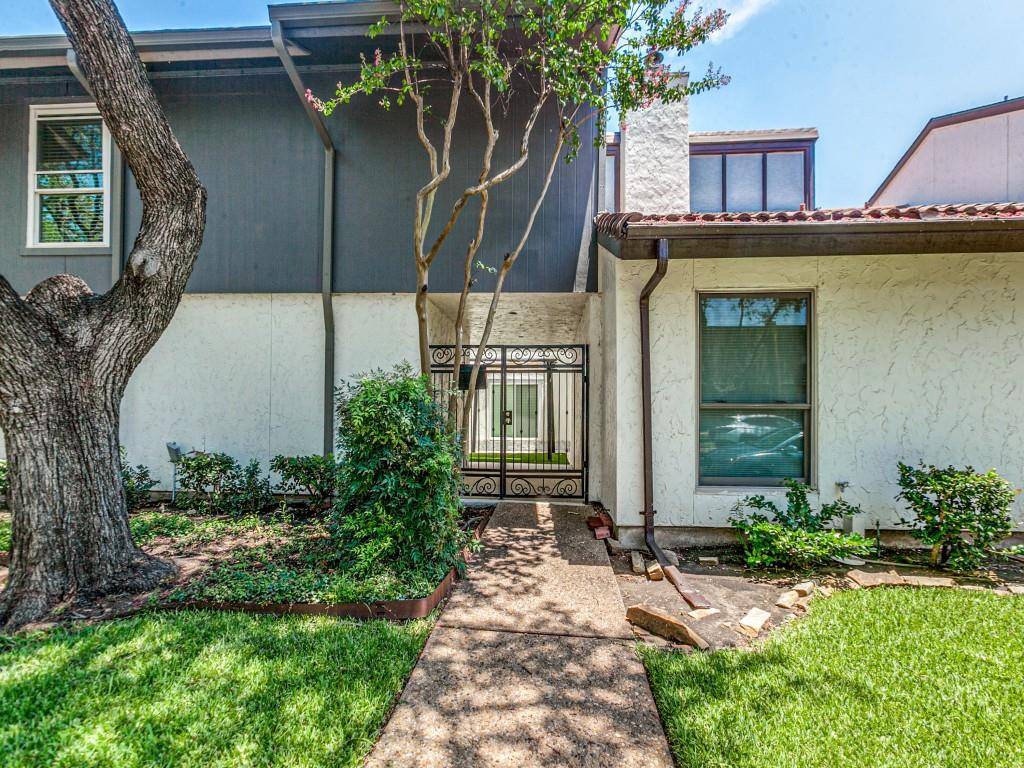 Dallas, TX 75243,12518 Burninglog Lane