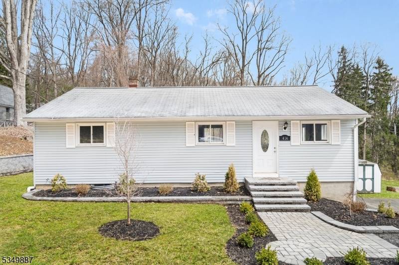 Lebanon Twp., NJ 07830,414 North Rd
