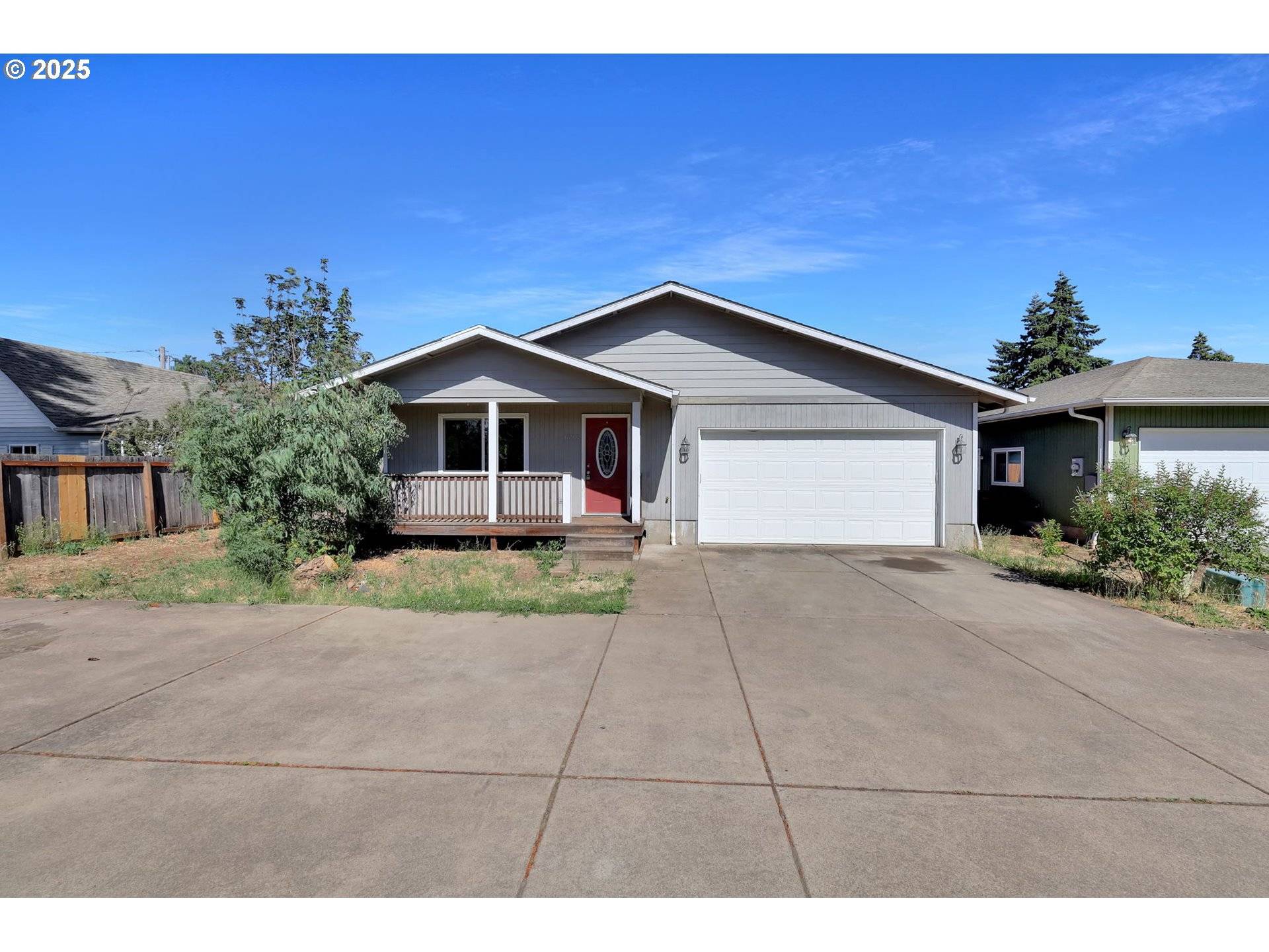 Springfield, OR 97477,1633 S ST