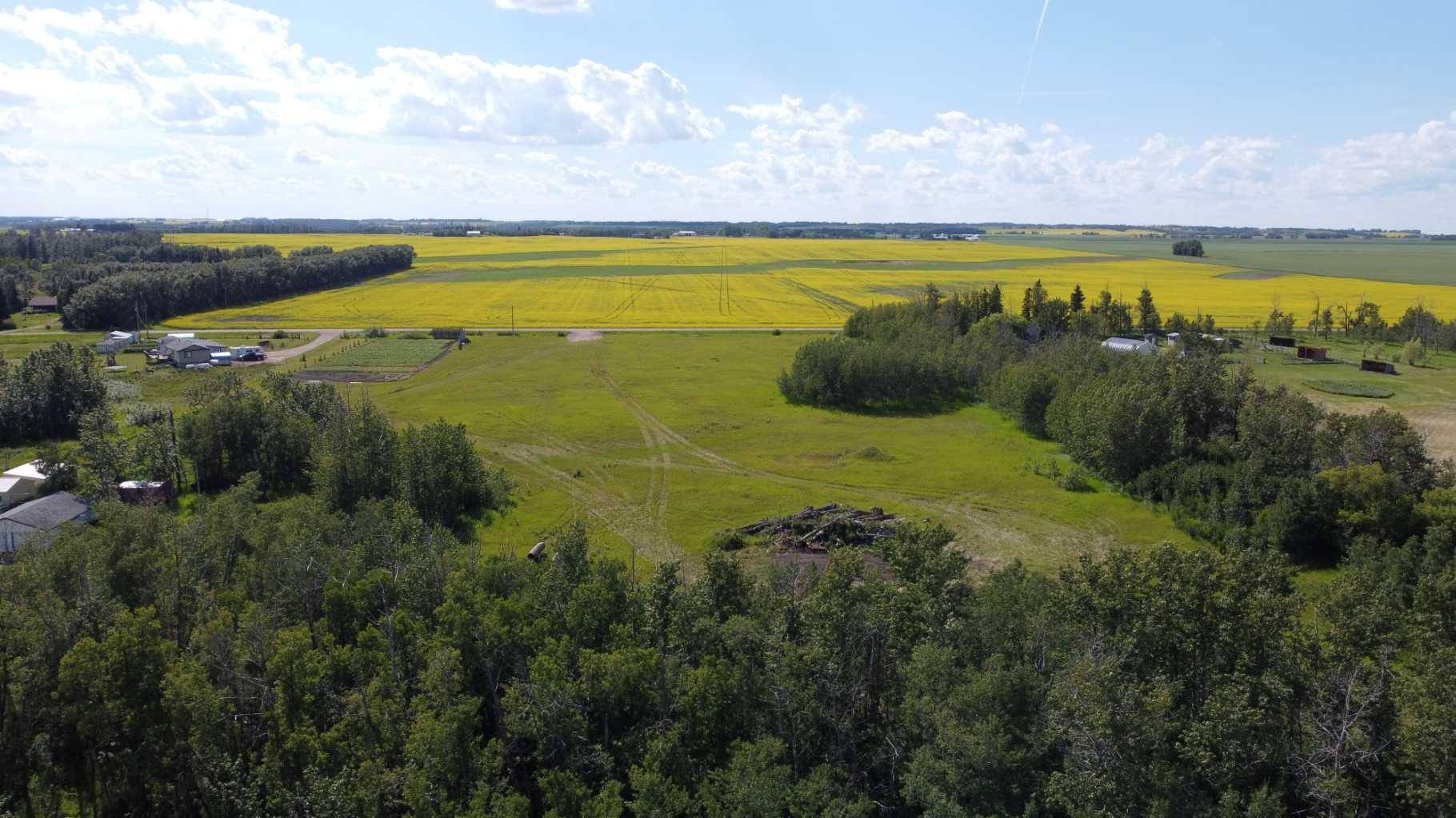 Rural Ponoka County, AB T4J 1R2,On Range Road 253