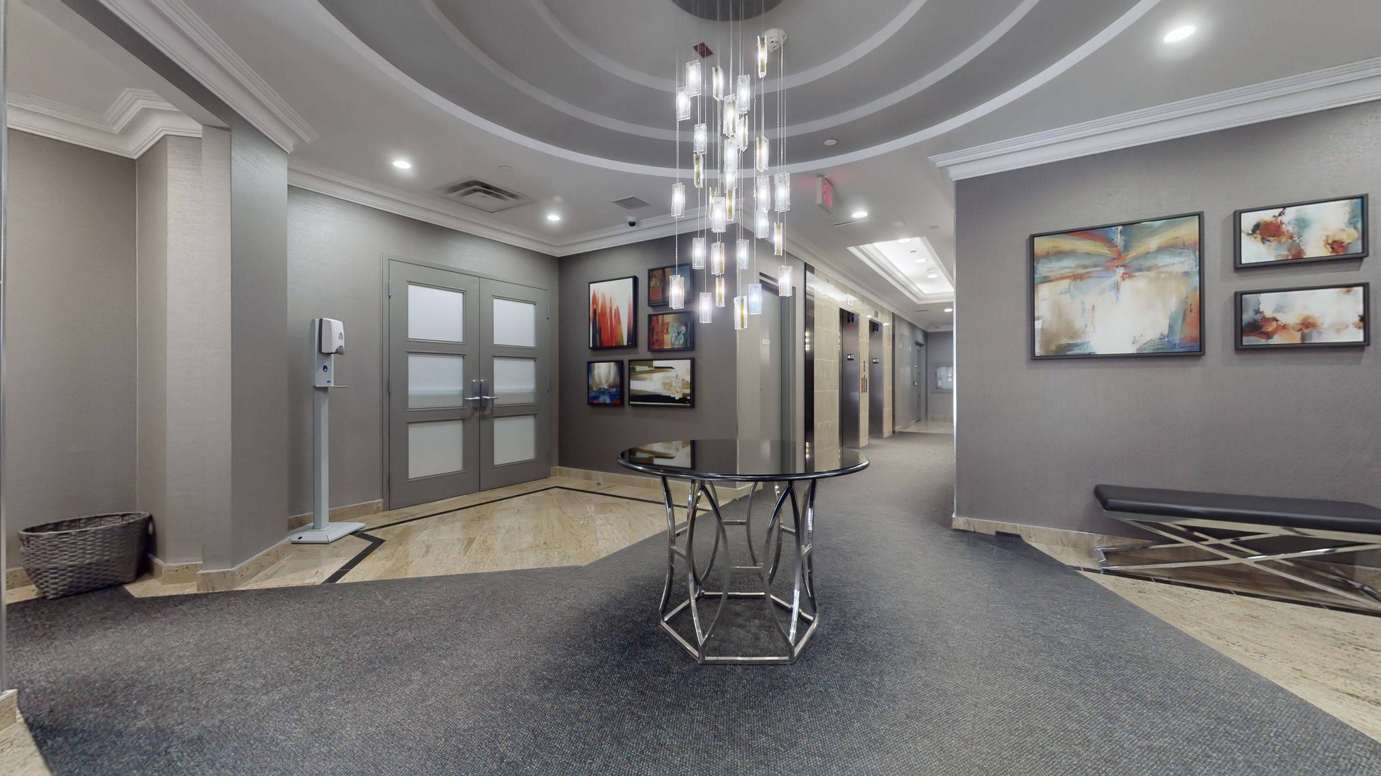 Toronto C02, ON M4V 1M1,60 St Clair AVE W #901