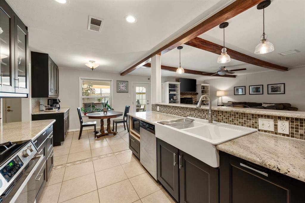 Hurst, TX 76054,1605 Renee Drive