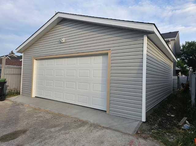 Calgary, AB T3J 3M1,46 Martinridge CRES NE