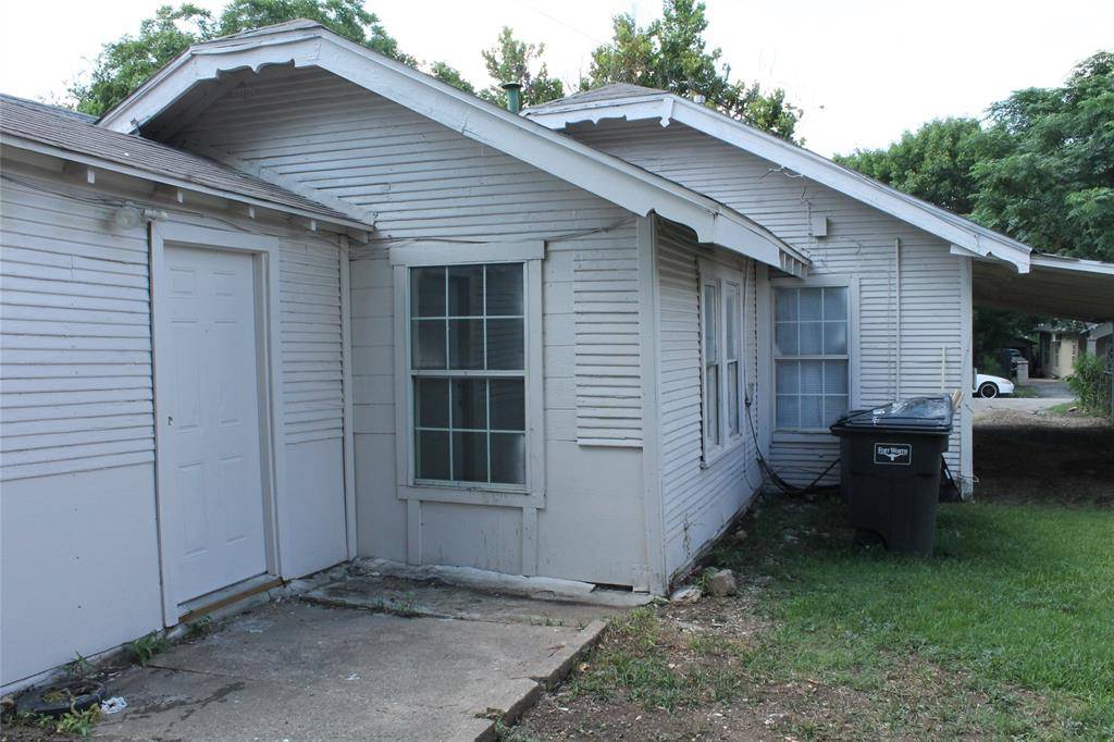 Fort Worth, TX 76115,531 W Spurgeon Street