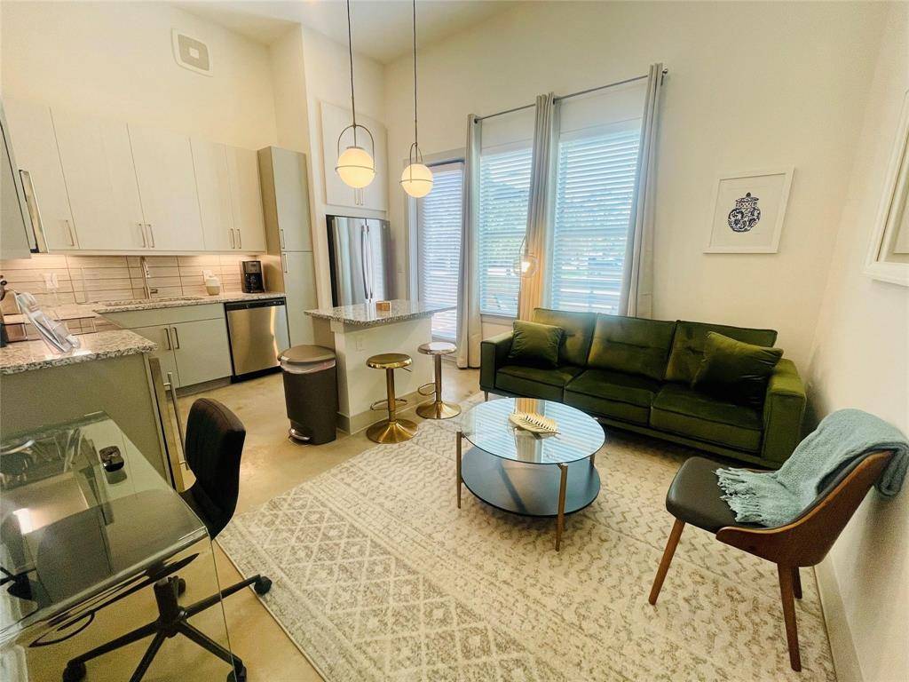 Dallas, TX 75240,13701 Montfort Drive #1439