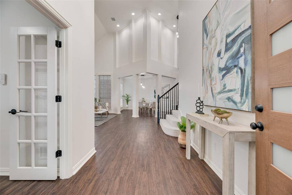 Plano, TX 75024,4105 Eastleigh Drive