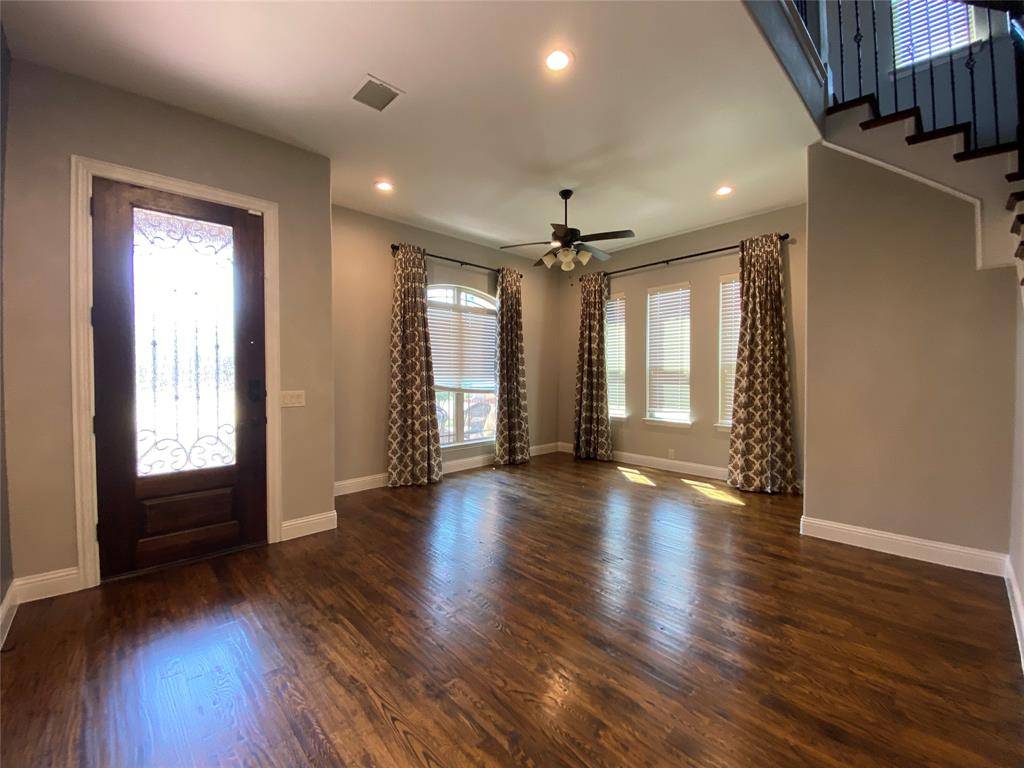 Plano, TX 75025,2425 Lynbridge Drive