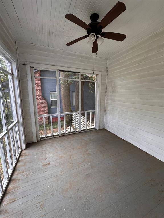 Shreveport, LA 71101,123 Lister Street