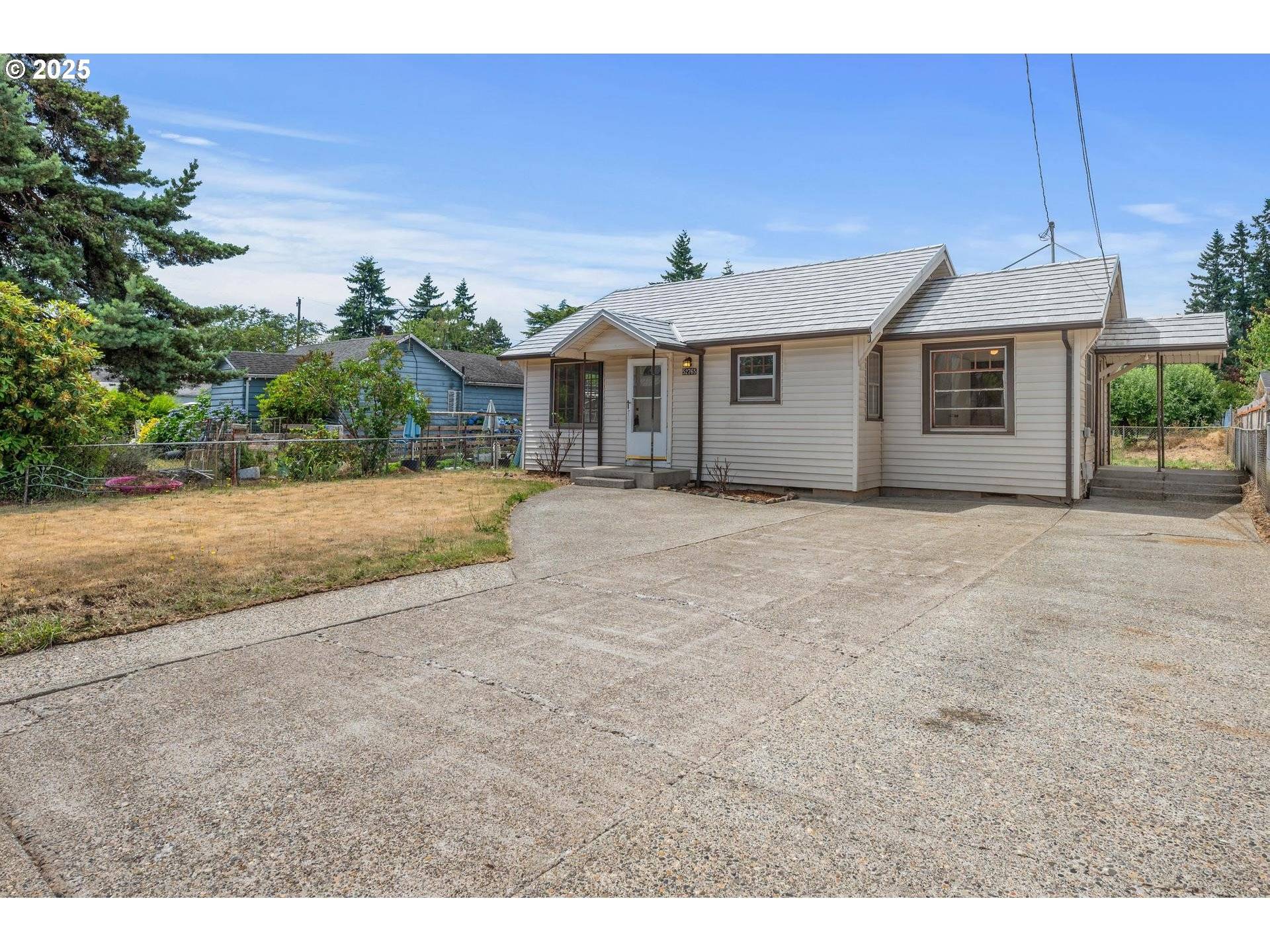 Scappoose, OR 97056,52765 NE 3RD ST