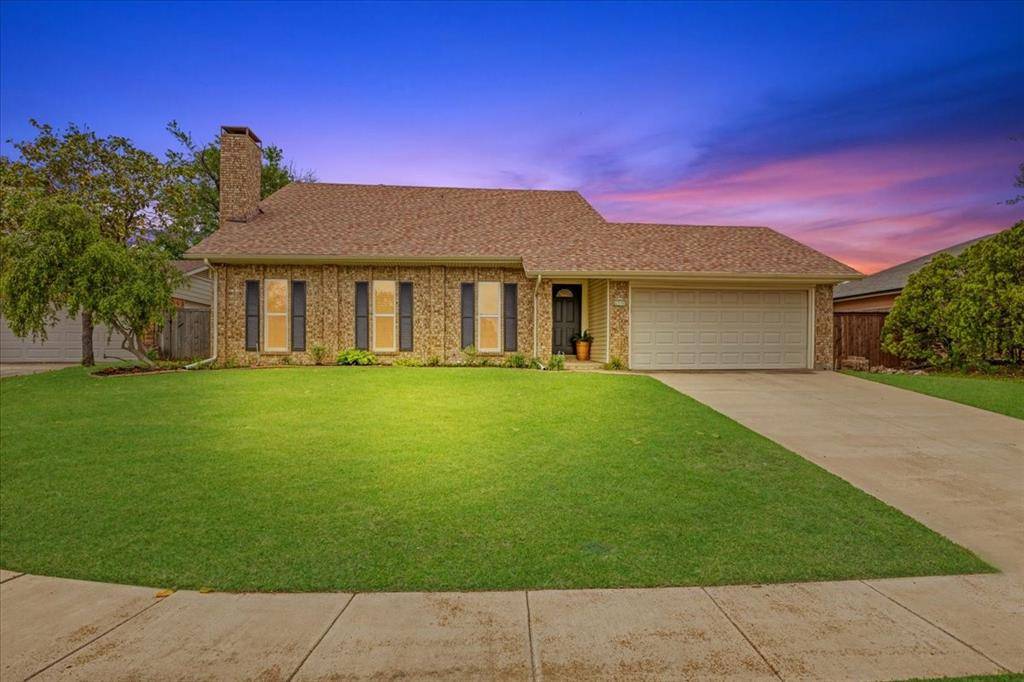 Carrollton, TX 75006,2538 Via Avenida