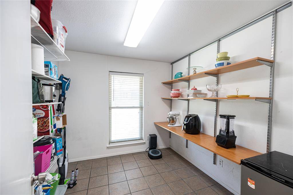 Fort Worth, TX 76133,4458 Cardiff Avenue