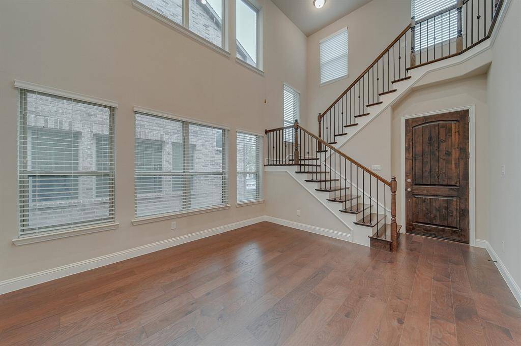 Flower Mound, TX 75028,4133 Broadway Avenue