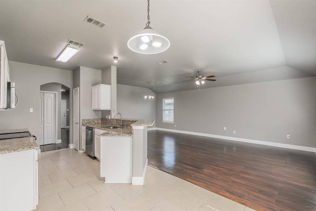 Euless, TX 76040,1102 David Drive