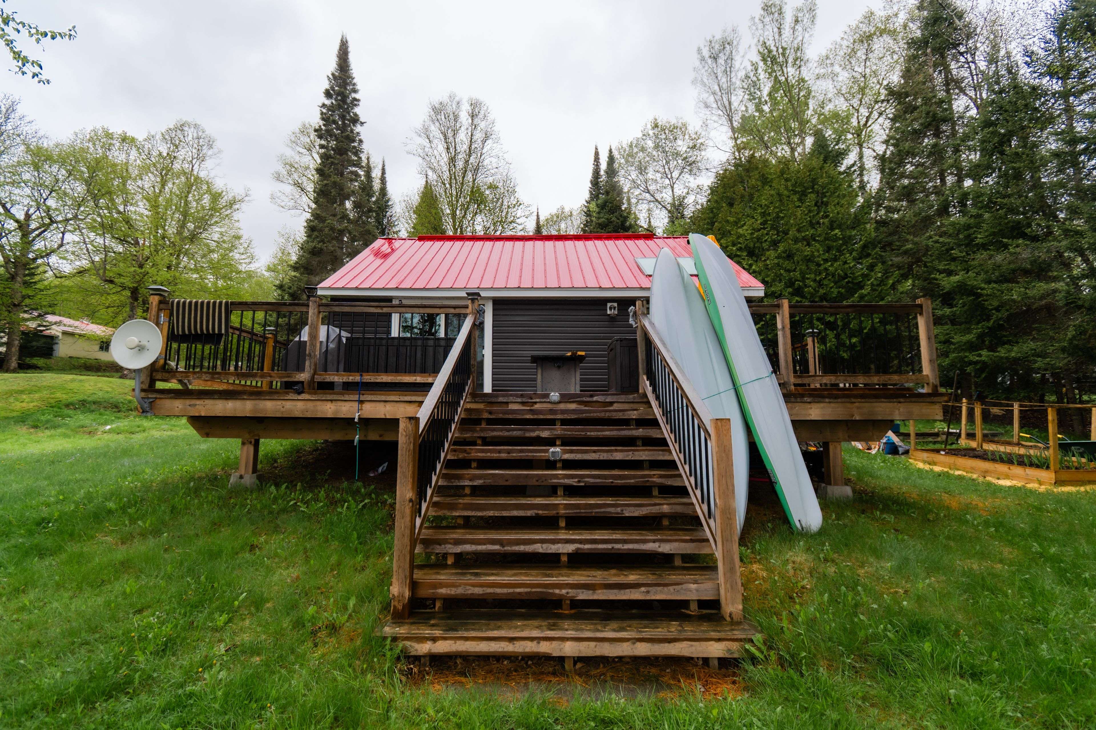 North Bay, ON P1B 8G4,2261 Peninsula RD