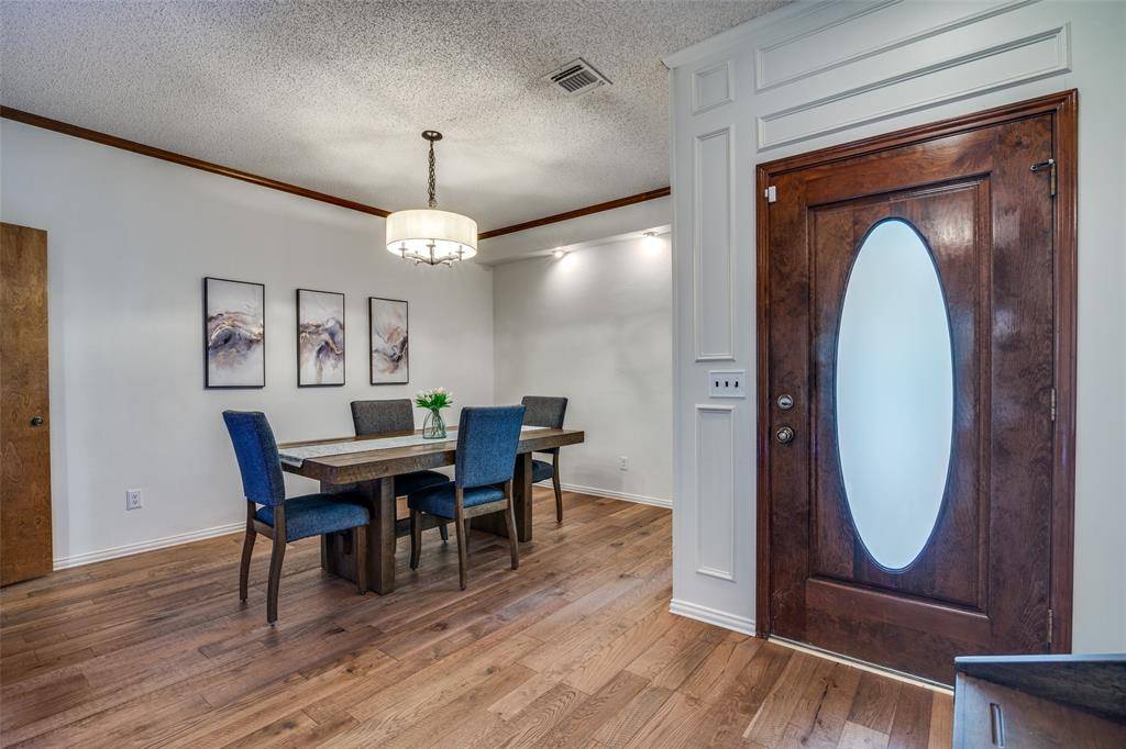 Richardson, TX 75082,1710 Woodoak Drive