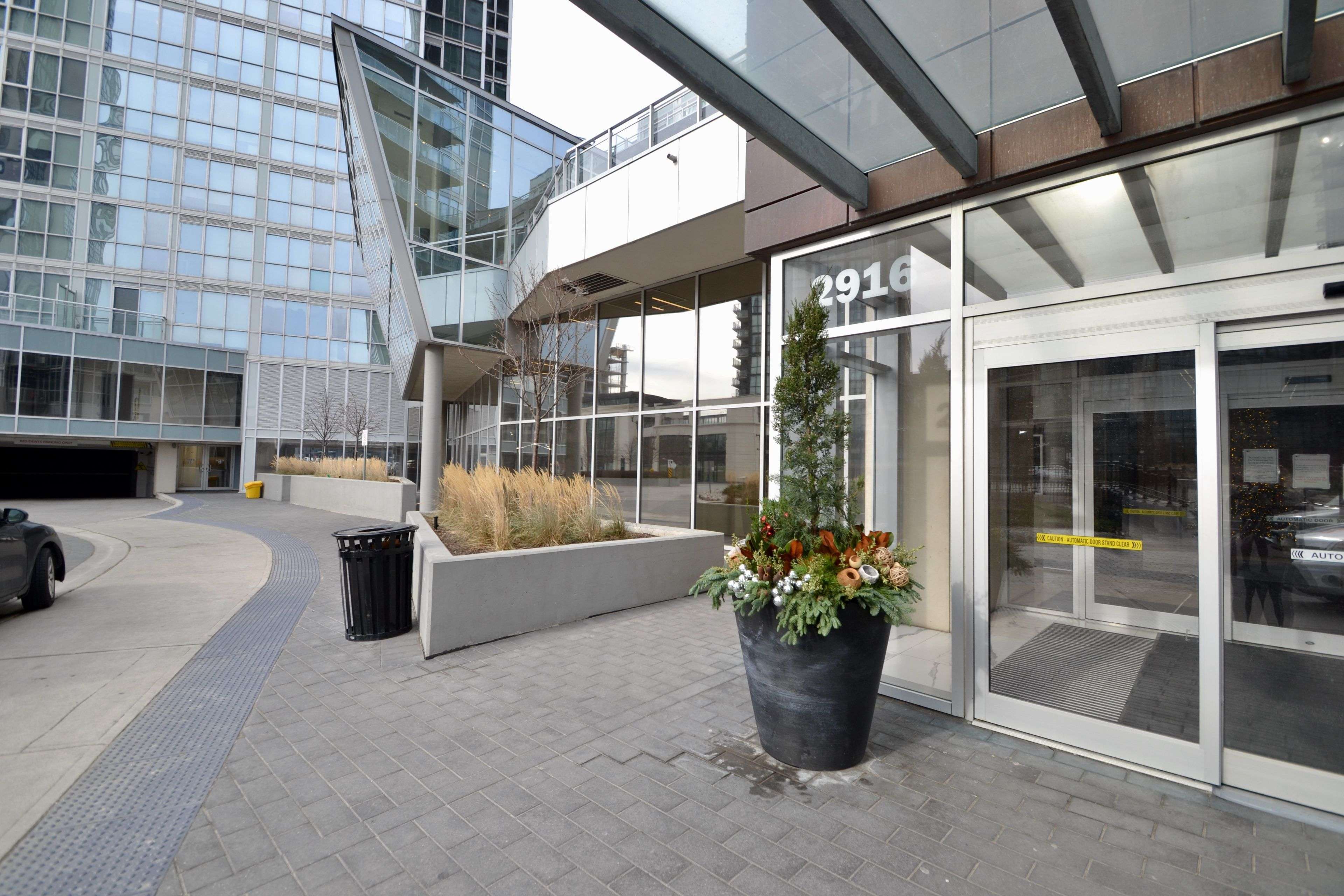 Vaughan, ON L4K 0K6,2916 Highway 7 N/A #2510