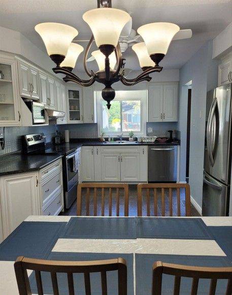 London North, ON N6G 3L8,130 INVERARY CRES