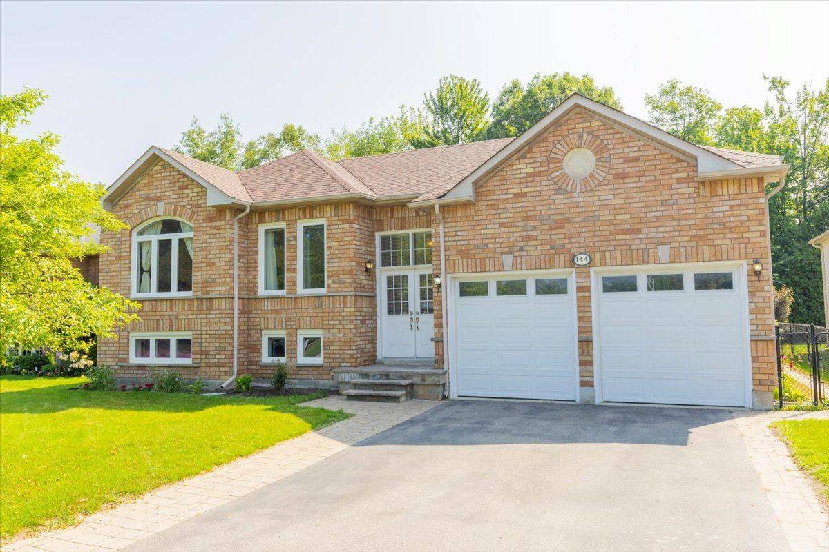 Wasaga Beach, ON L9Z 1N3,144 Silver Birch AVE