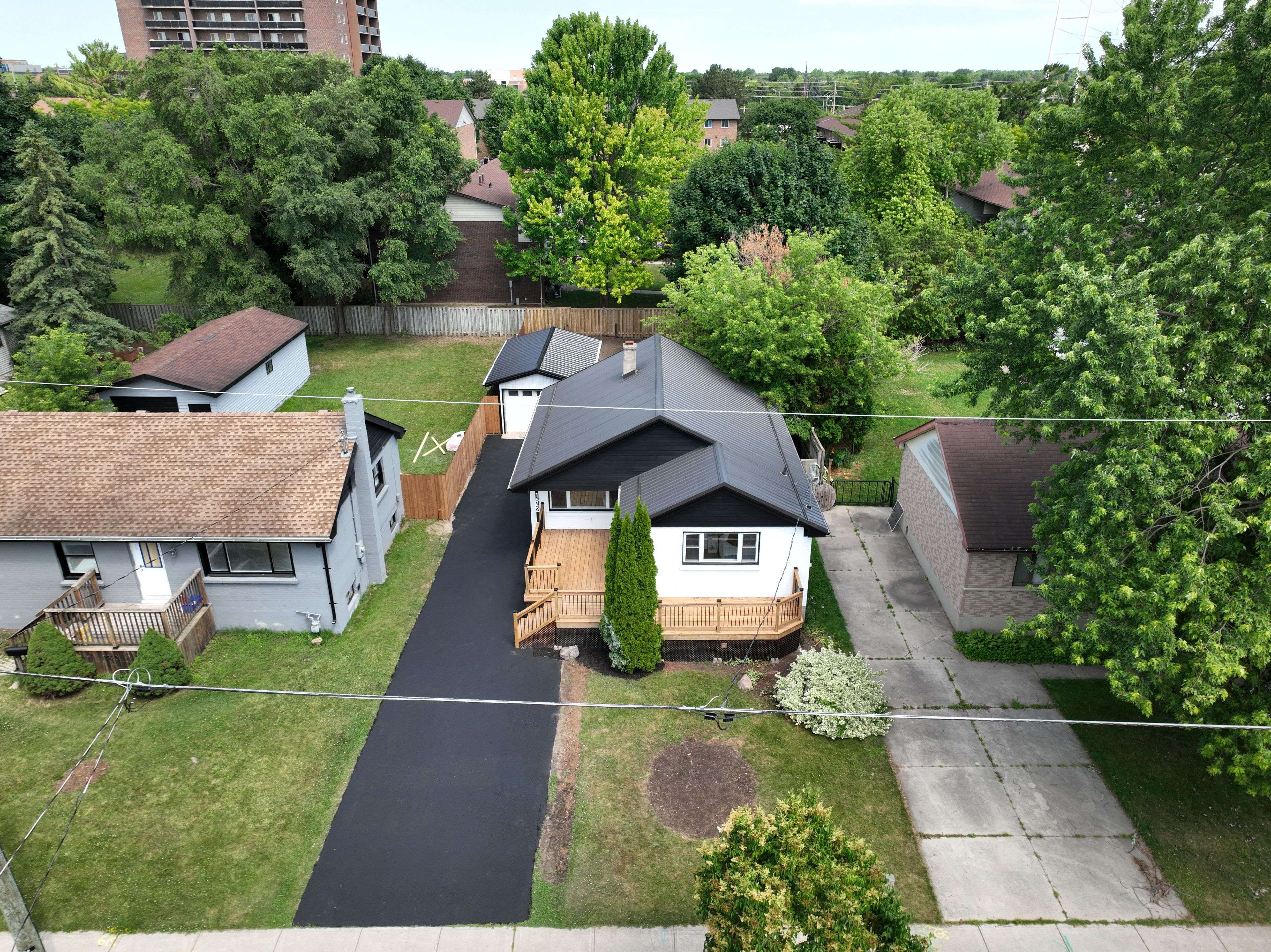 London East, ON N5V 1X4,1642 Mardell ST
