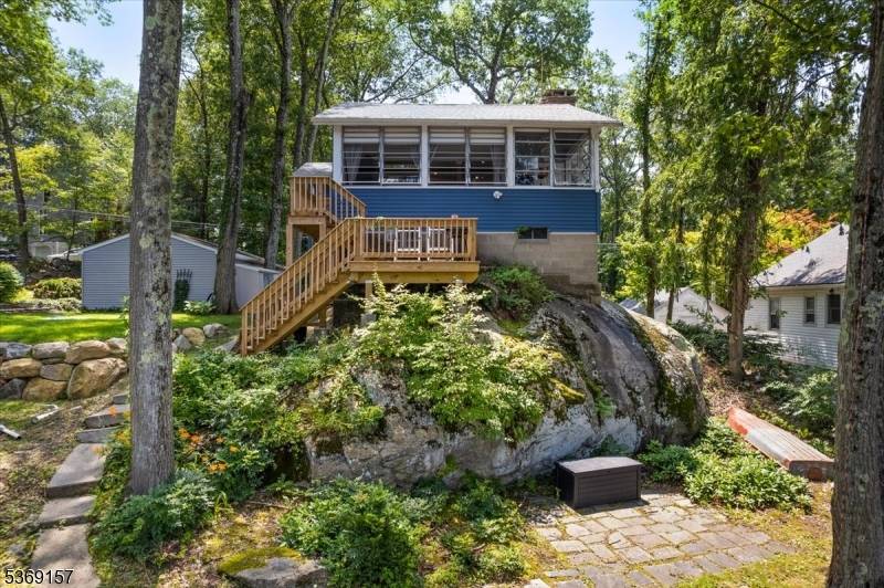 Byram Twp., NJ 07821,129 N Shore Rd