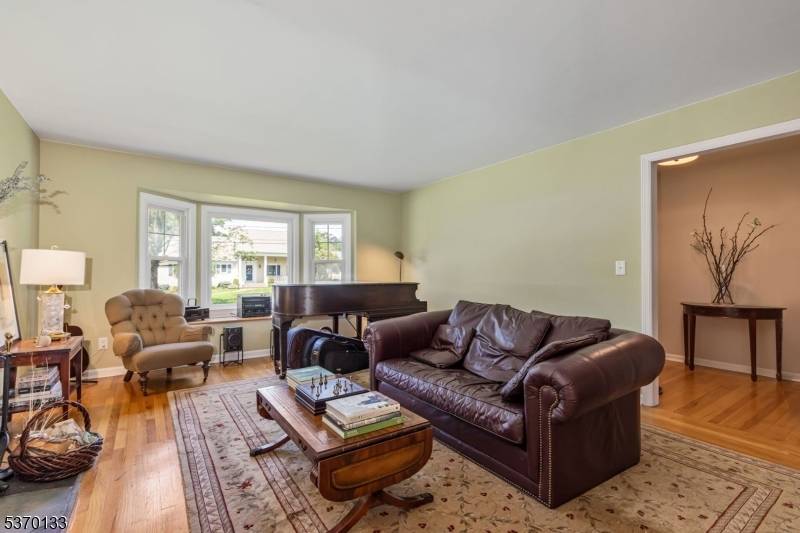 Scotch Plains Twp., NJ 07076,1422 Graymill Dr