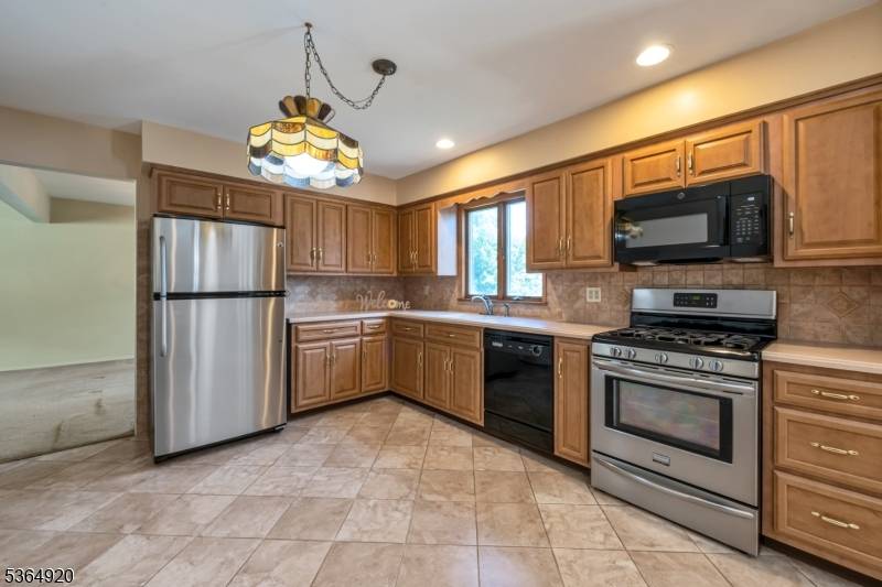 Haledon Boro, NJ 07508,117 Avenue B