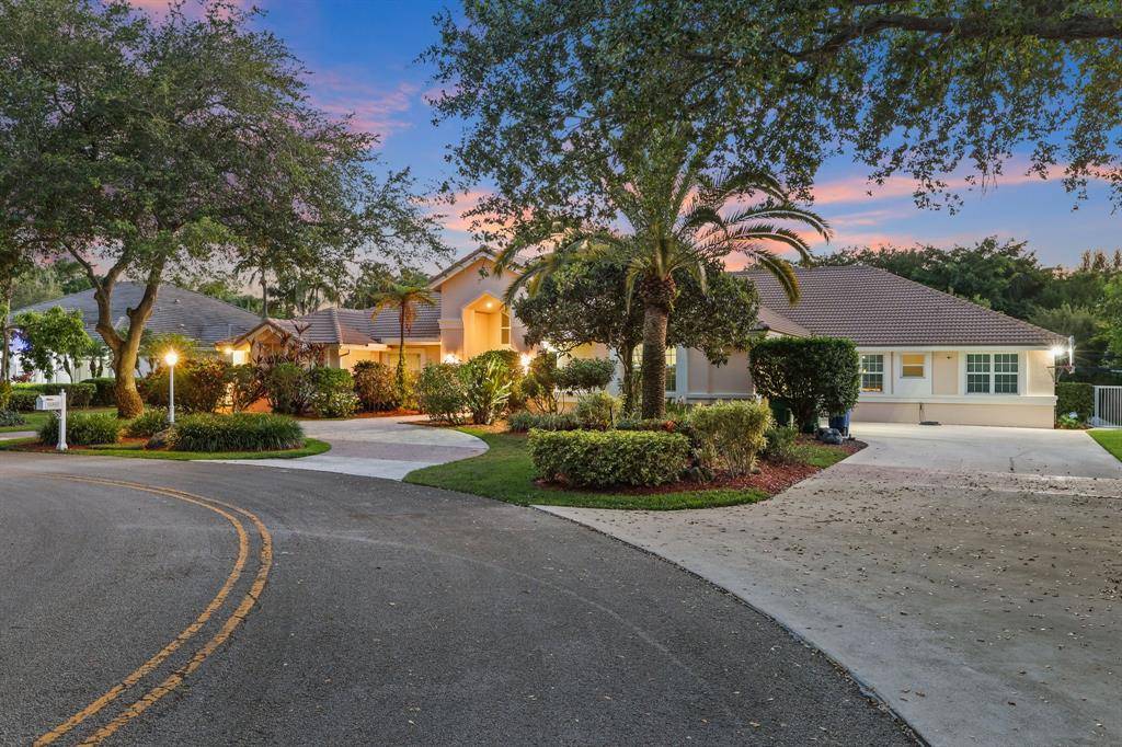 Cooper City, FL 33328,10801 Indian Trl