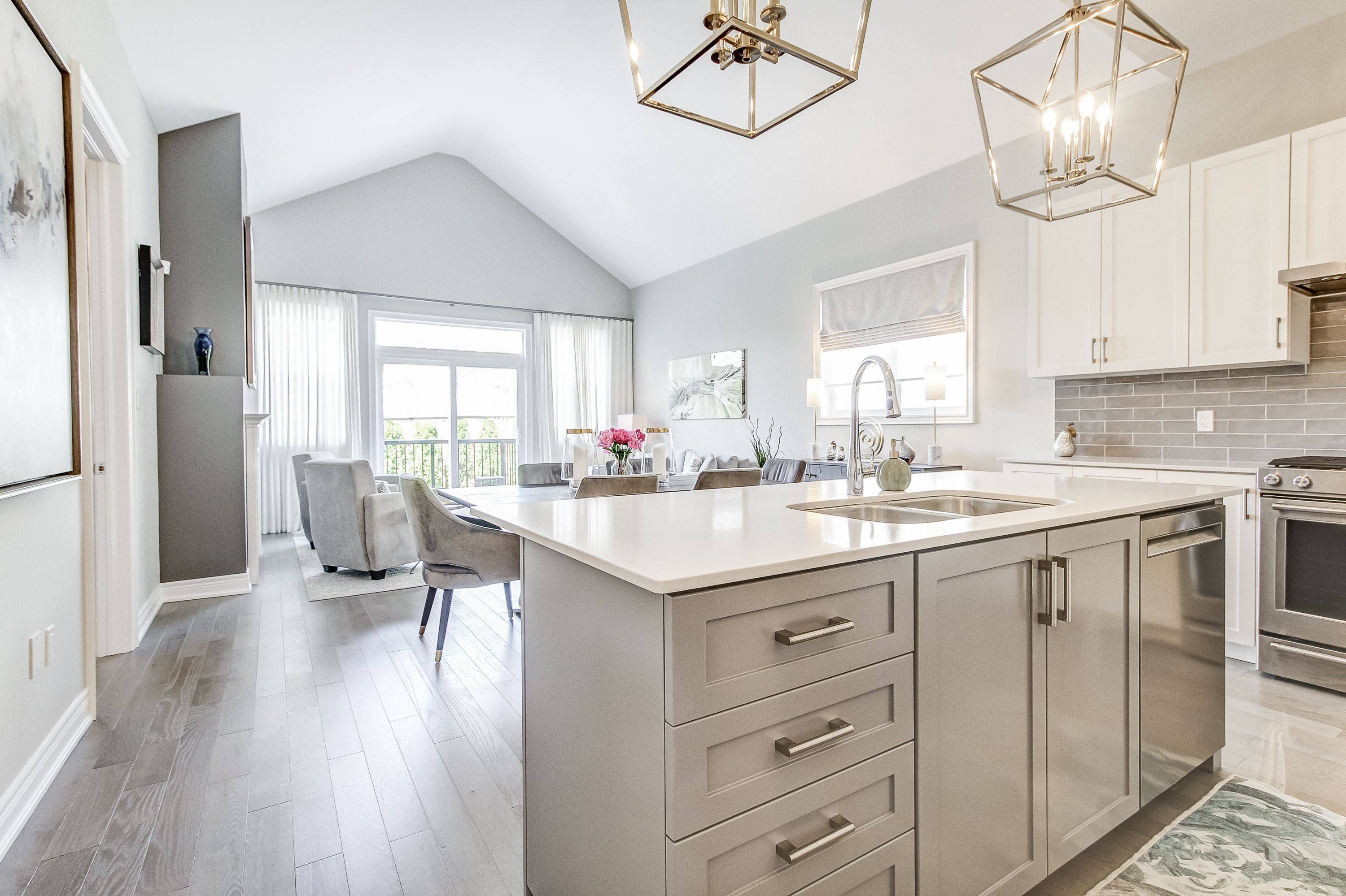 Niagara-on-the-lake, ON L0S 1T0,22 Annmarie DR