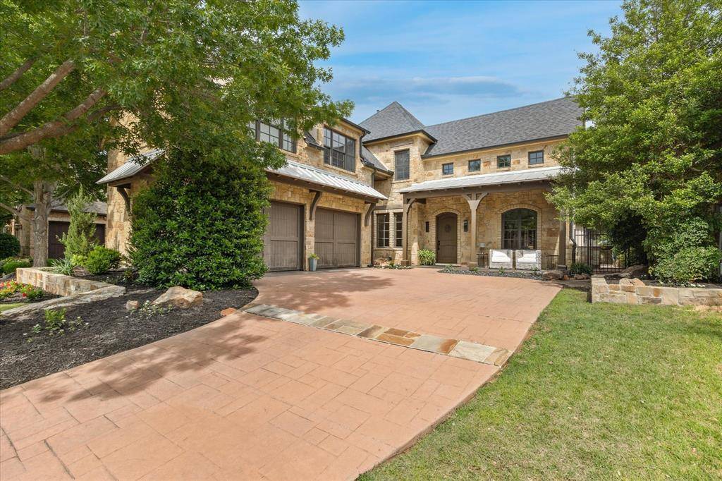 Keller, TX 76248,933 Glenhurst Road