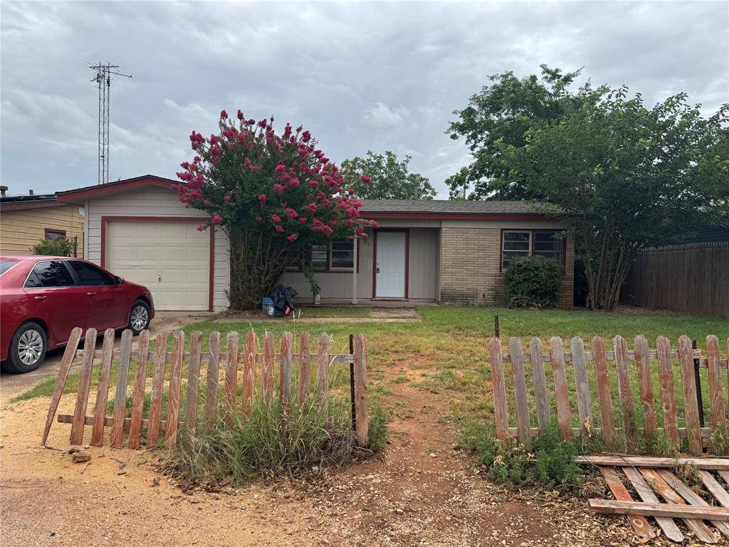 Abilene, TX 79603,917 N Danville Drive