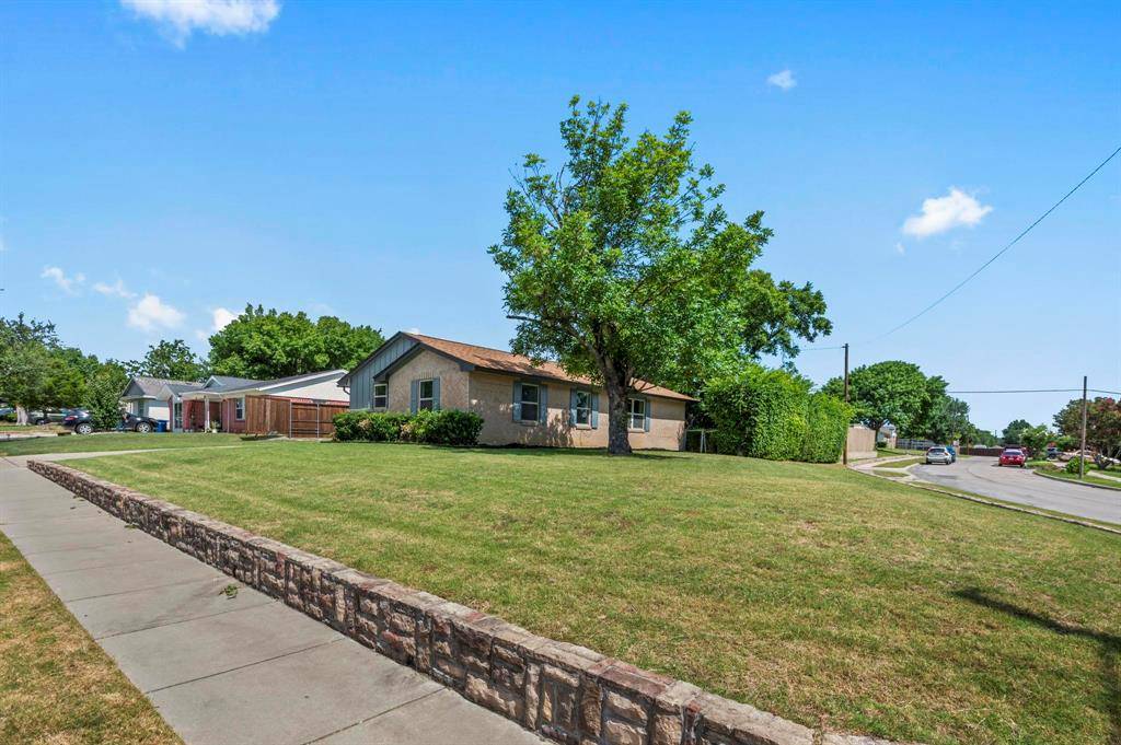 Carrollton, TX 75006,1037 Geronimo Arrow