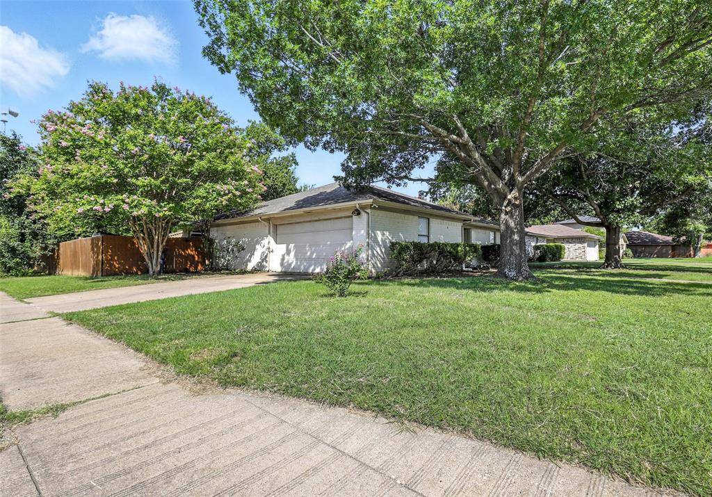 Burleson, TX 76028,801 James Circle