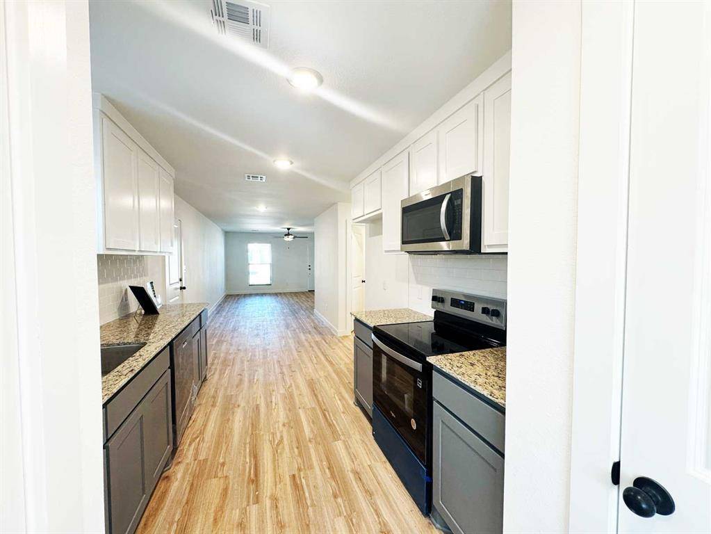 Denison, TX 75020,2408 Miller Street