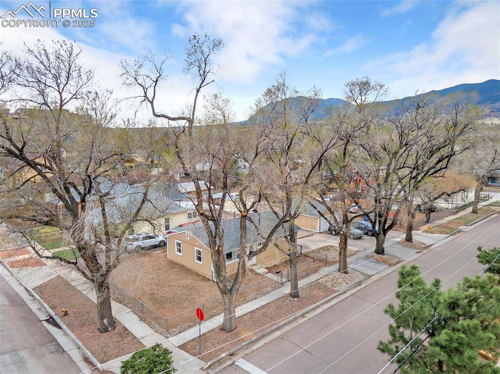 Colorado Springs, CO 80904,115 N 29th ST