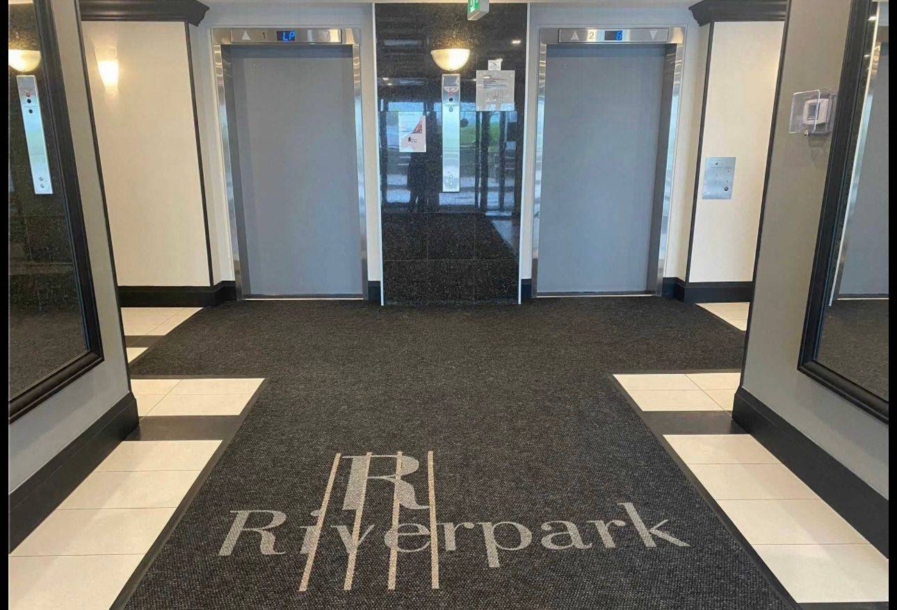 Toronto W10, ON M9W 6T4,600 Rexdale BLVD #205