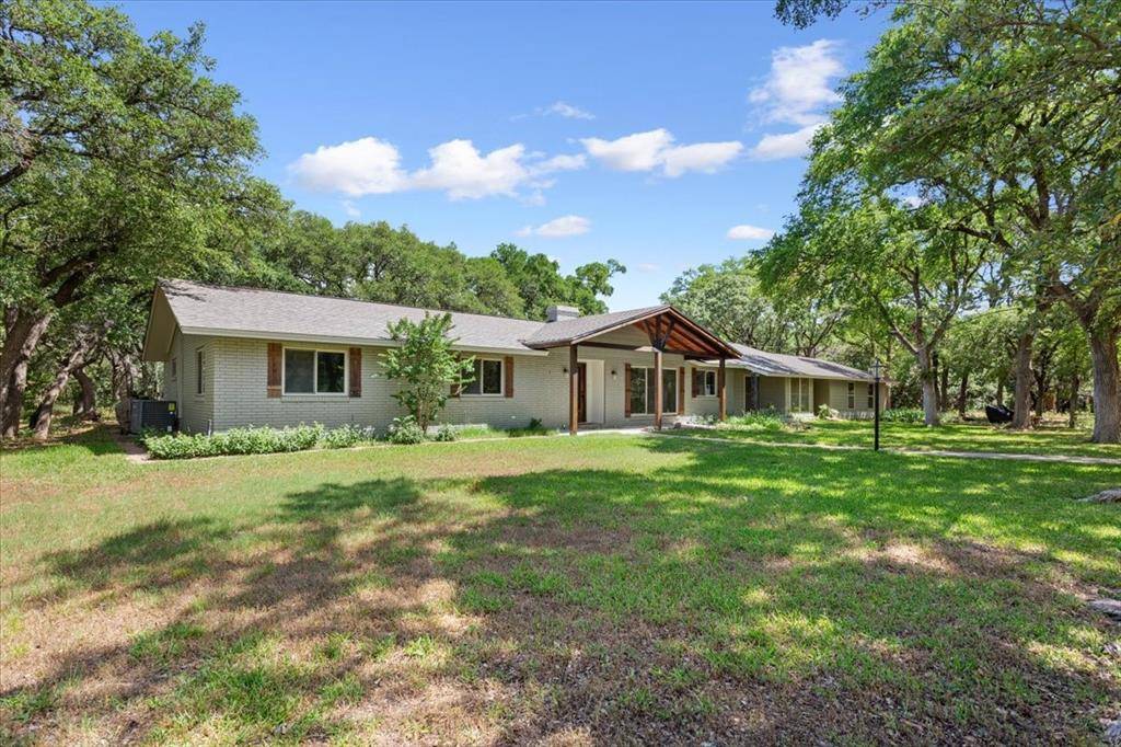 Crawford, TX 76638,4732 Baylor Camp Road