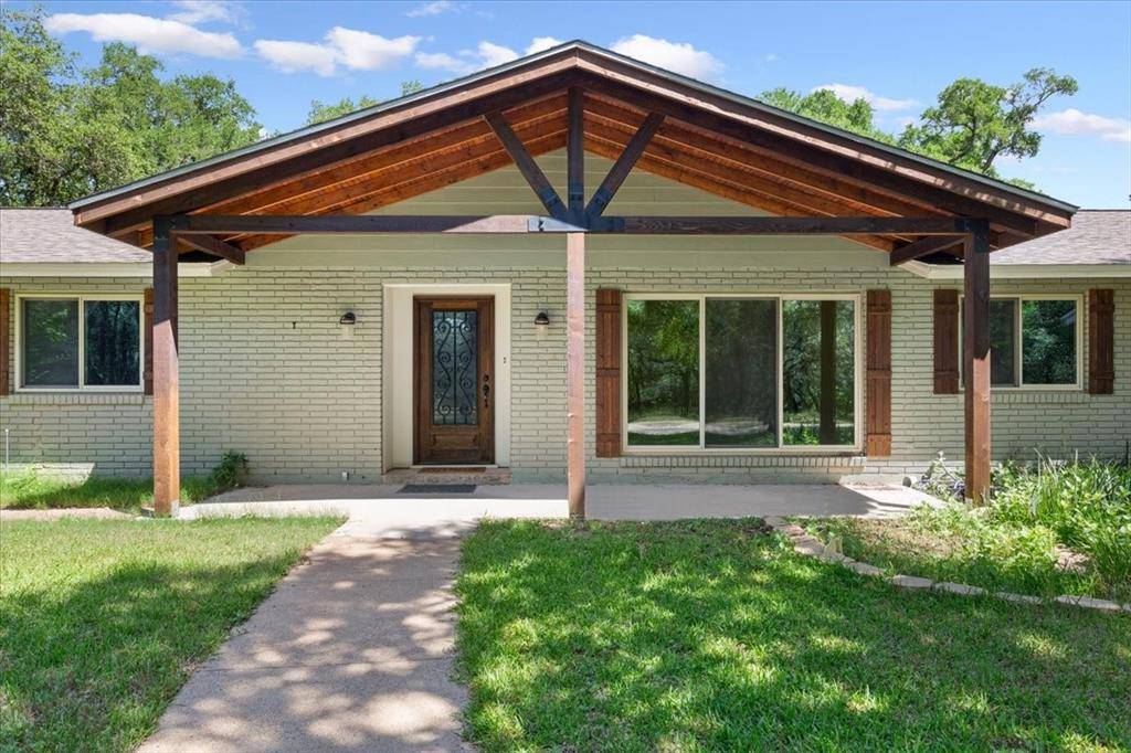 Crawford, TX 76638,4732 Baylor Camp Road