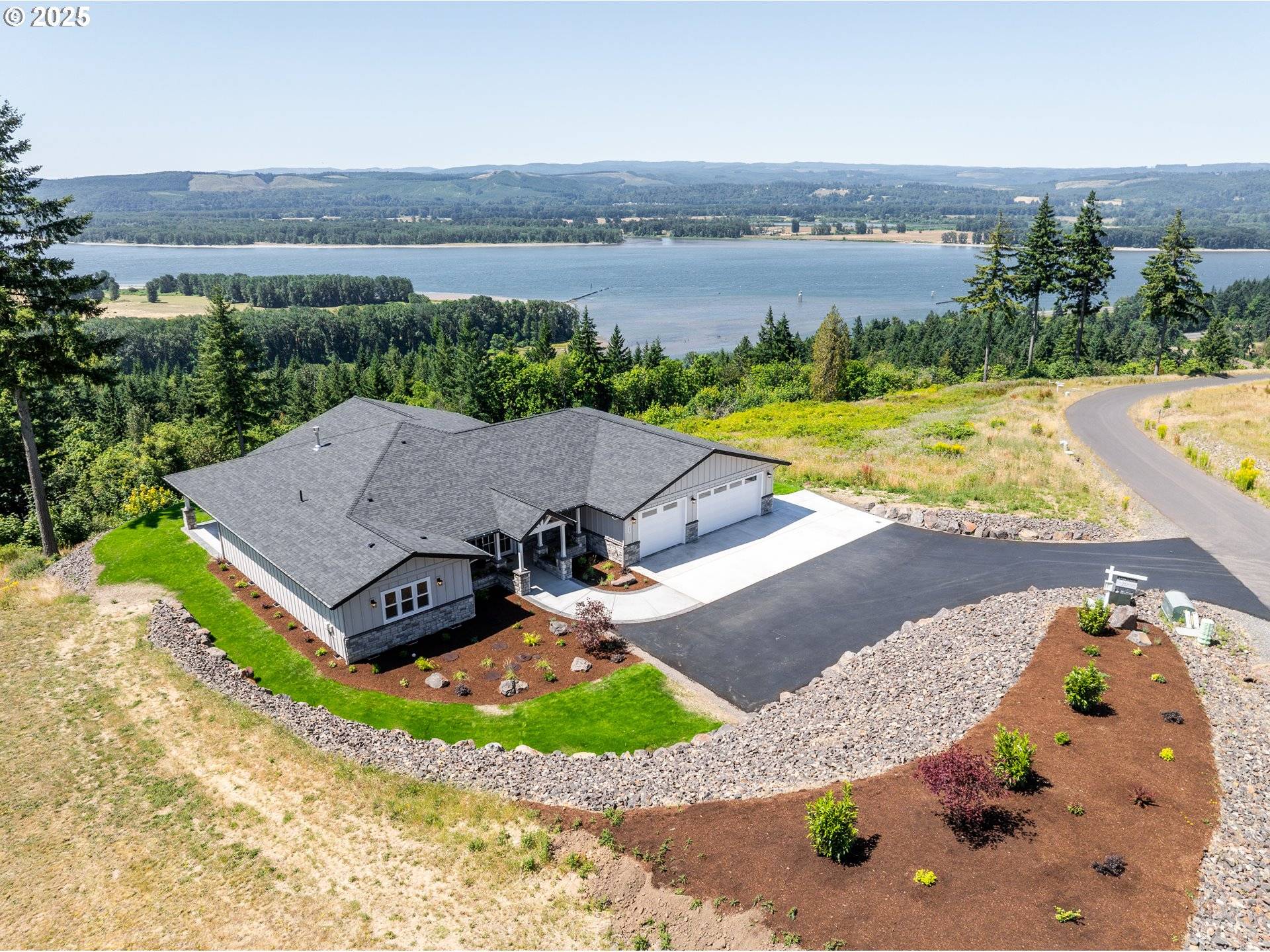 Kalama, WA 98625,322 OLIVIA LN