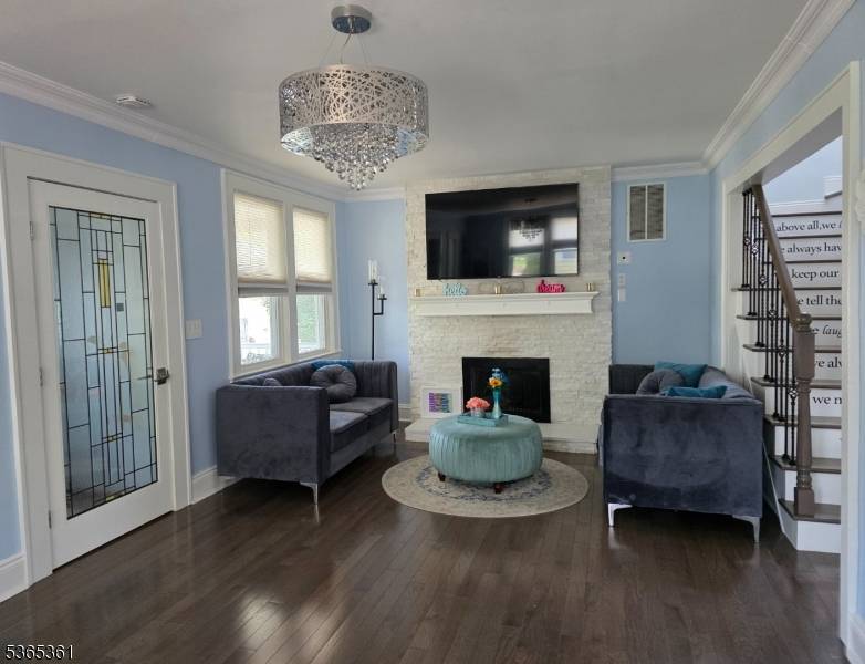 Elizabeth City, NJ 07208,309 Summit Rd