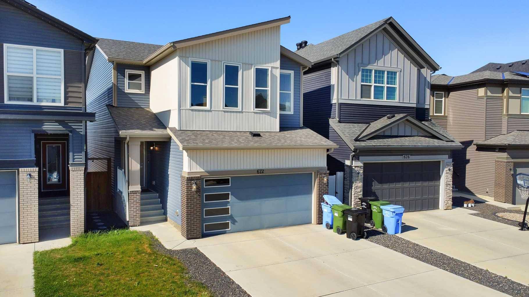 Calgary, AB T2X 4T1,672 Walgrove BLVD SE