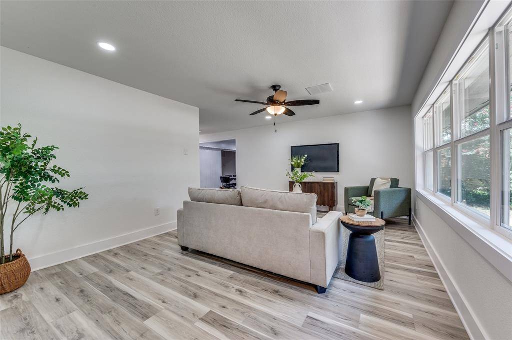 Irving, TX 75061,909 Lexington Drive