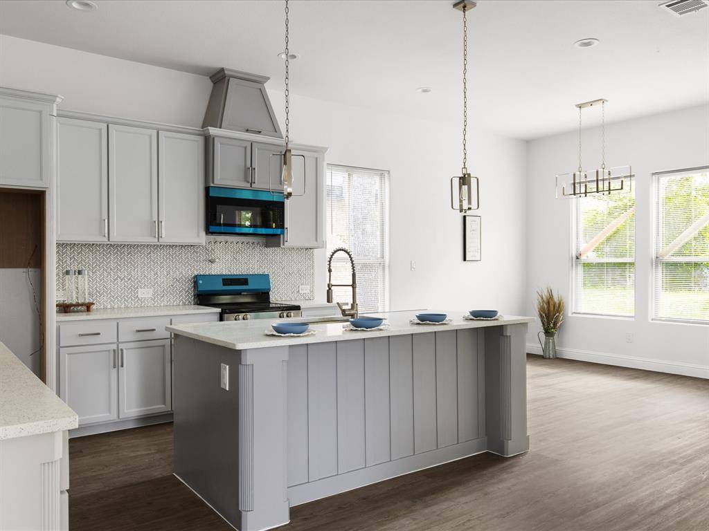 Fort Worth, TX 76105,2521 Campbell Street