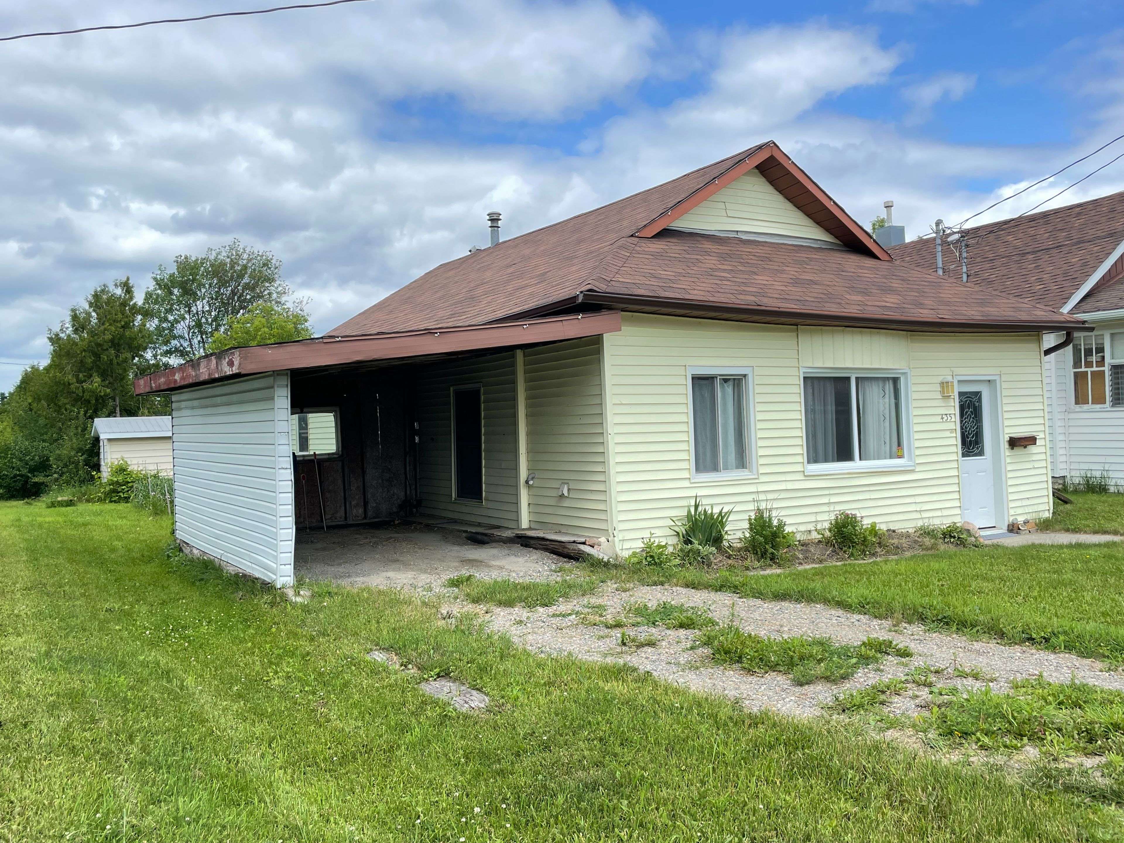 Temiskaming Shores, ON P0J 1K0,435 Blackwall ST
