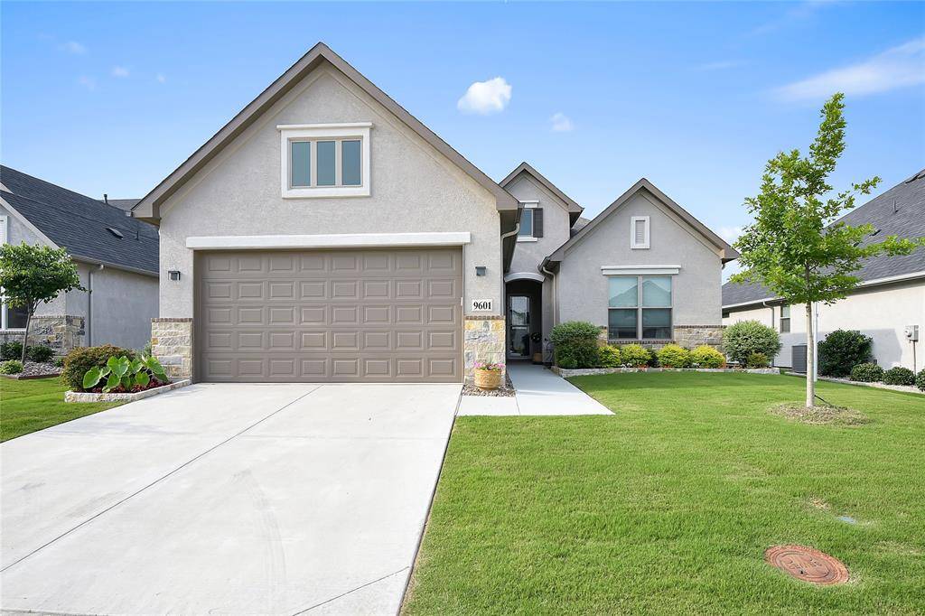 Denton, TX 76207,9601 Banded Iron Lane