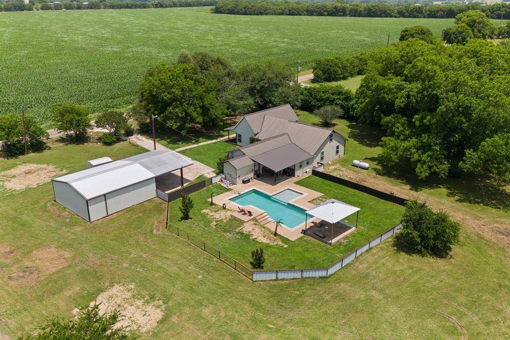 Grandview, TX 76050,11240 County Road 102