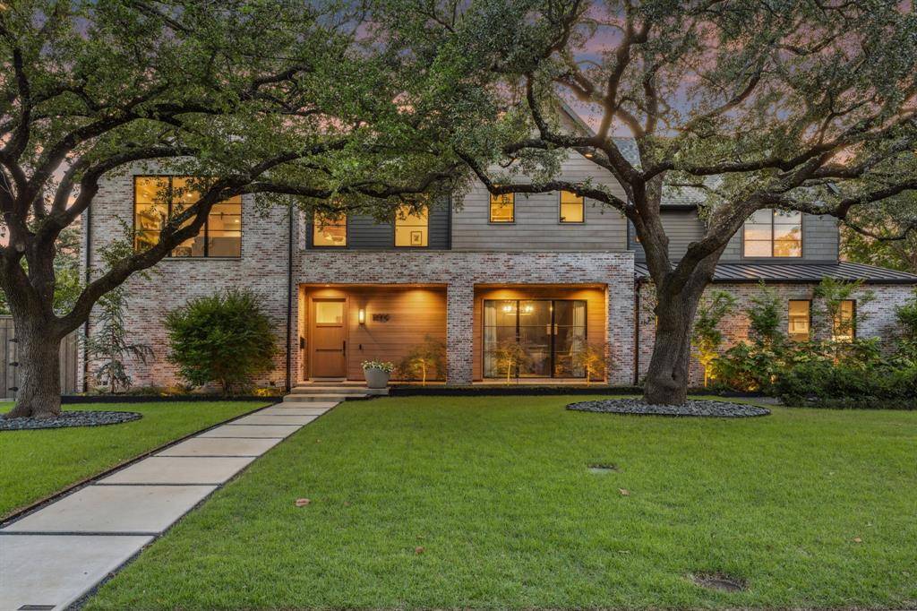 Dallas, TX 75229,10915 Snow White Drive