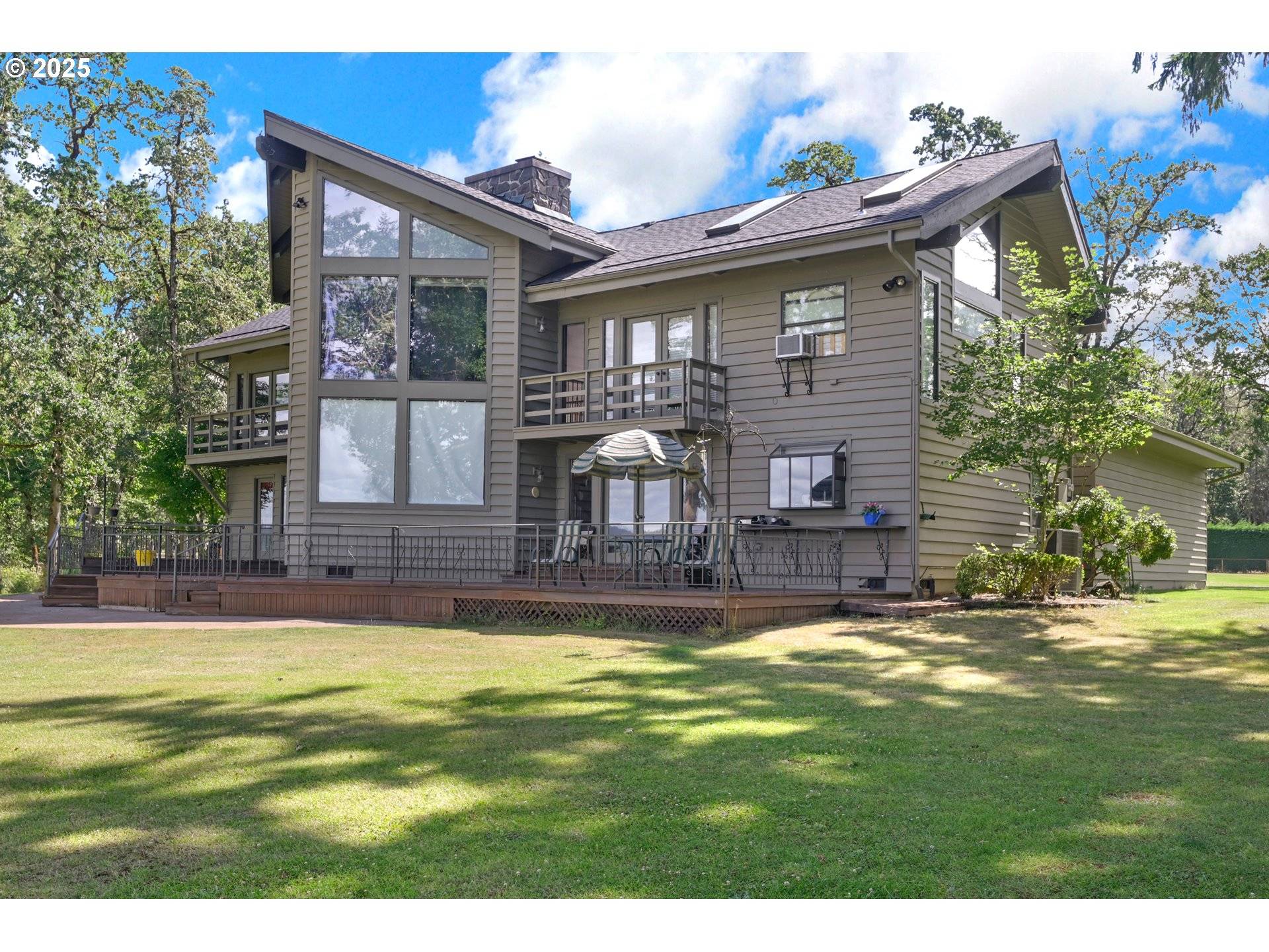 Veneta, OR 97487,88800 WINTER LN