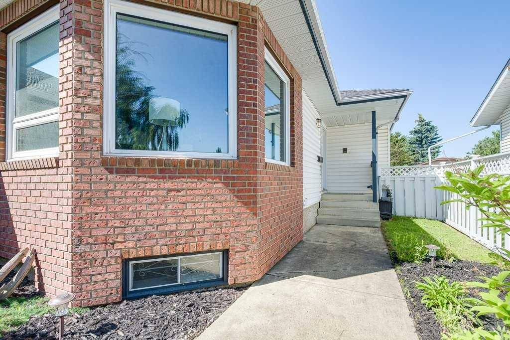 Red Deer, AB T4R2G6,138 Douglas AVE E