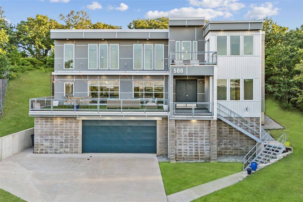 Keller, TX 76248,508 Holly Court